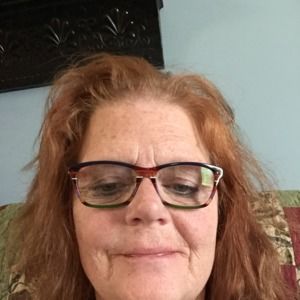 Meet your Posher, Carol